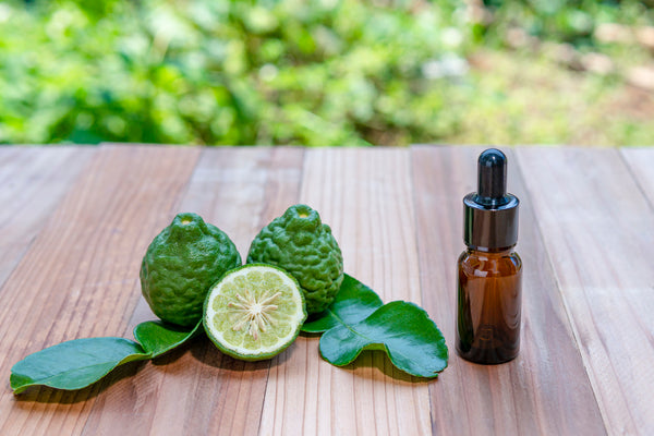 Aromascapes’ Signature Scent:     Bergamot Breeze